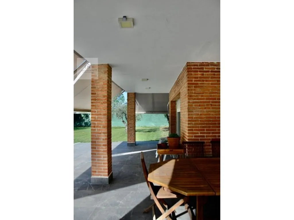 Terrazza - Chalet with Pool in Mejorada del Campo