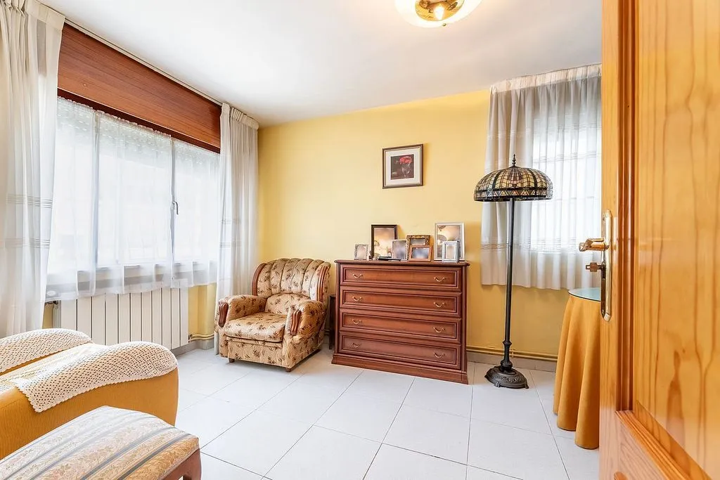 Camere da letto - Terraced House with Balcón in Chiloeches