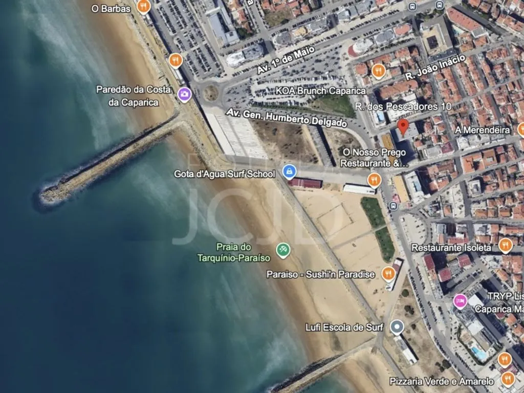 Luxury Flat with Sea View in Almada
