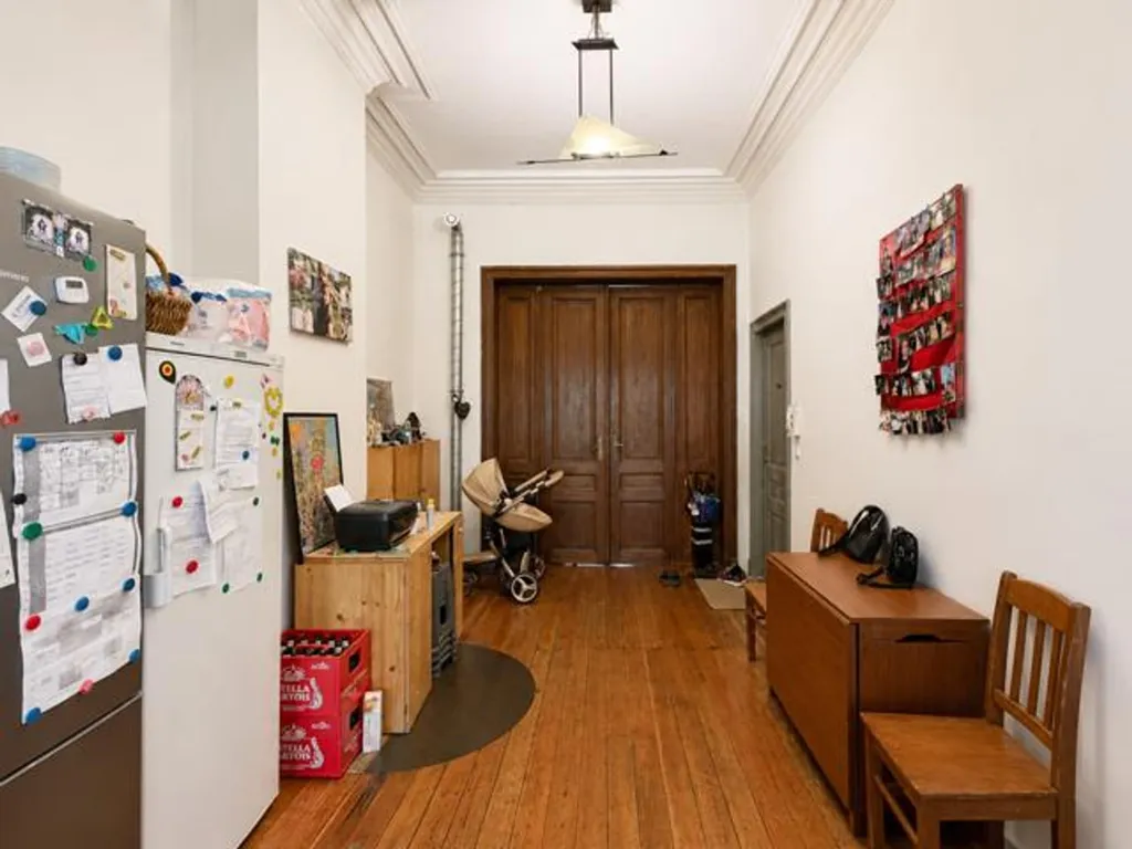 Ingresso - Spacious Triplex with Office in City Centre