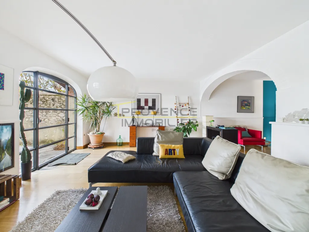Elutuba - Luxury House with Pool in Puygiron