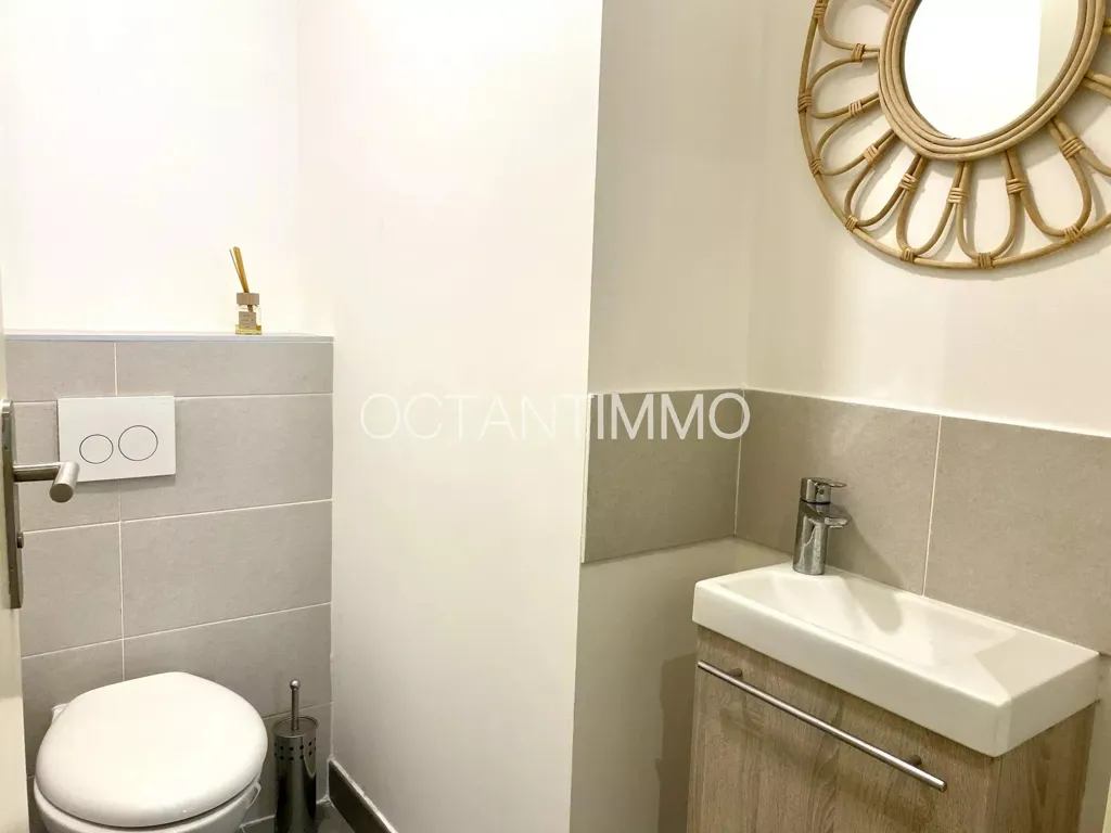 Salles de bain - Appartement 3 Pièces avec Terrasse à Biot