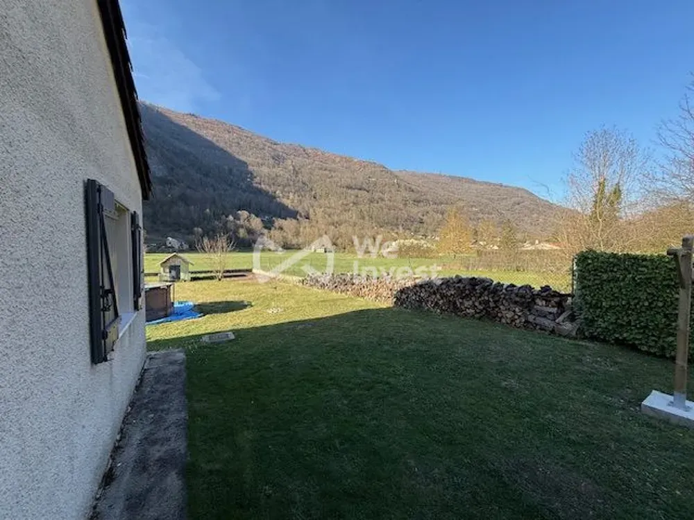 Aed - Renovated House with Garden in Vicdessos