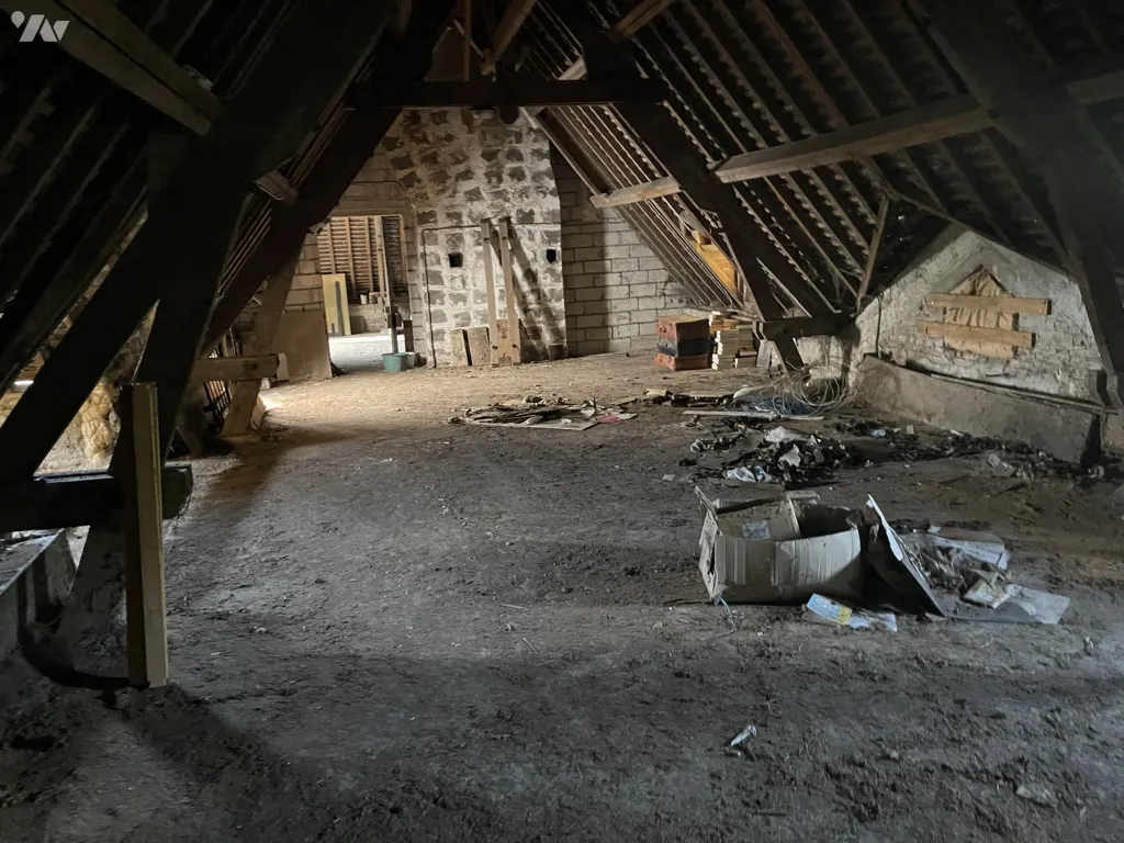 Stanze - Master House to Renovate in Ramburelles