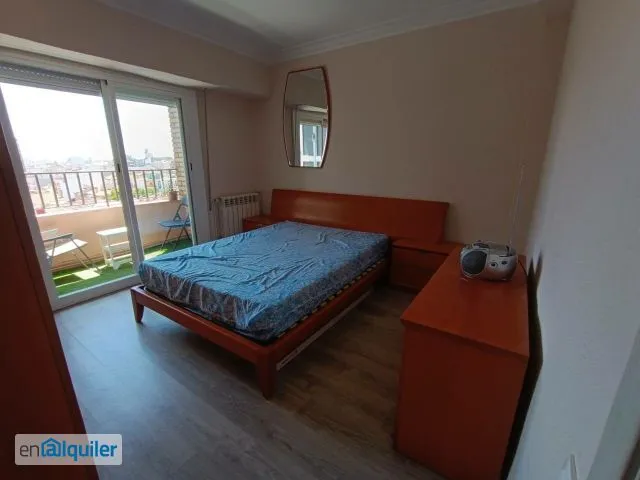 Magamistoad - Furnished Flat with Ascender in Historic Centre