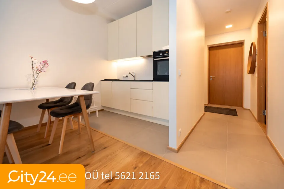 Söögituba - Spacious Apartment with Large Balcony near Kadaka Park