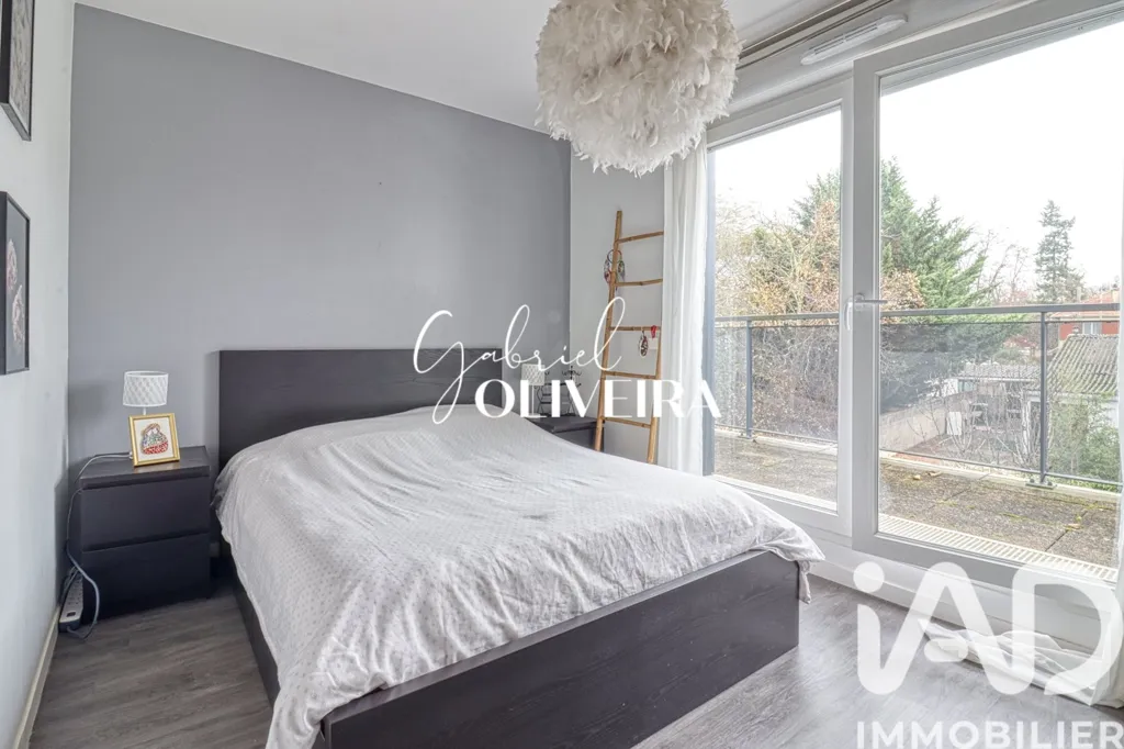 Bedrooms - Duplex with Balcony in Montmagny
