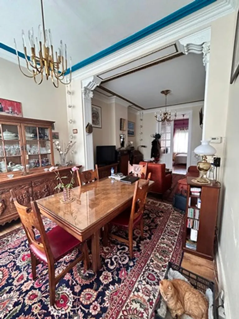 Söögituba - Brussels House with Three Apartments in Schaerbeek