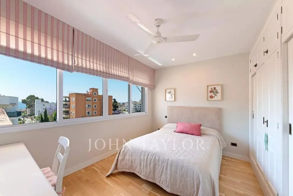 Chambres - 6-Bedroom House with Pool in Sant Agustí, Mallorca