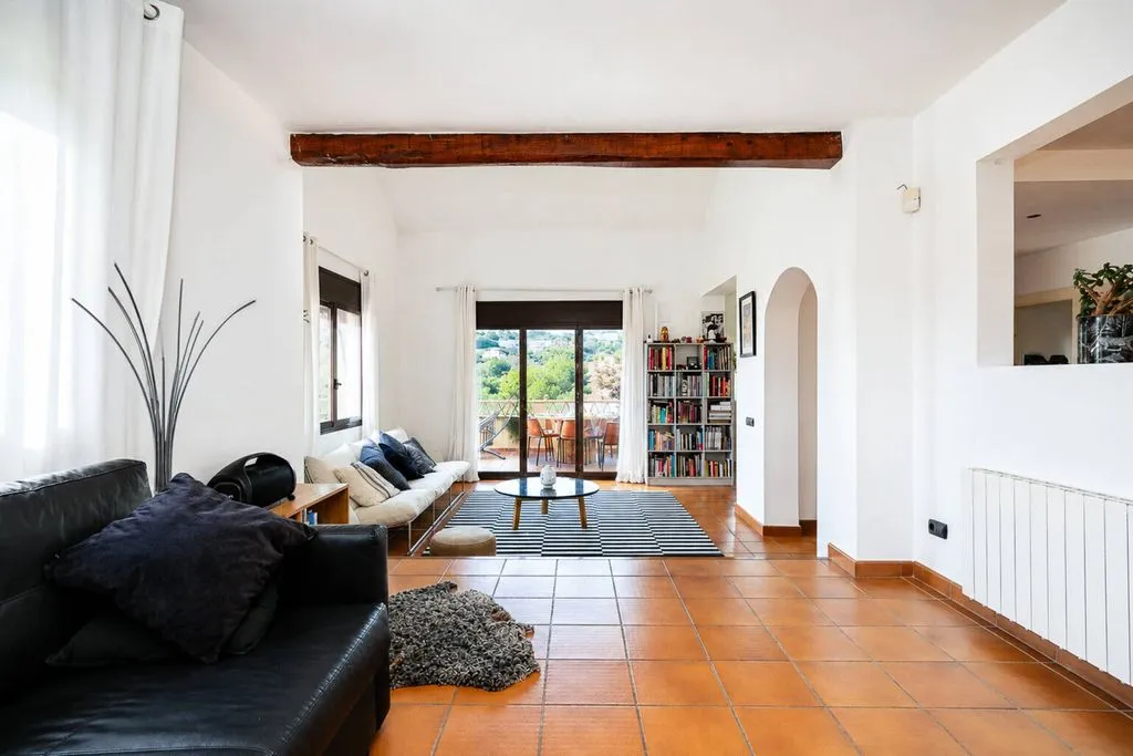 Séjour - Contemporary 5-Bedroom House with Pool in Sitges