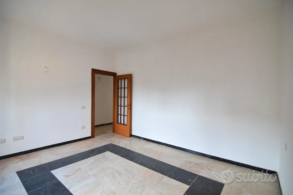 Pièces - Spacious Penthouse with Mountain View in Macomer