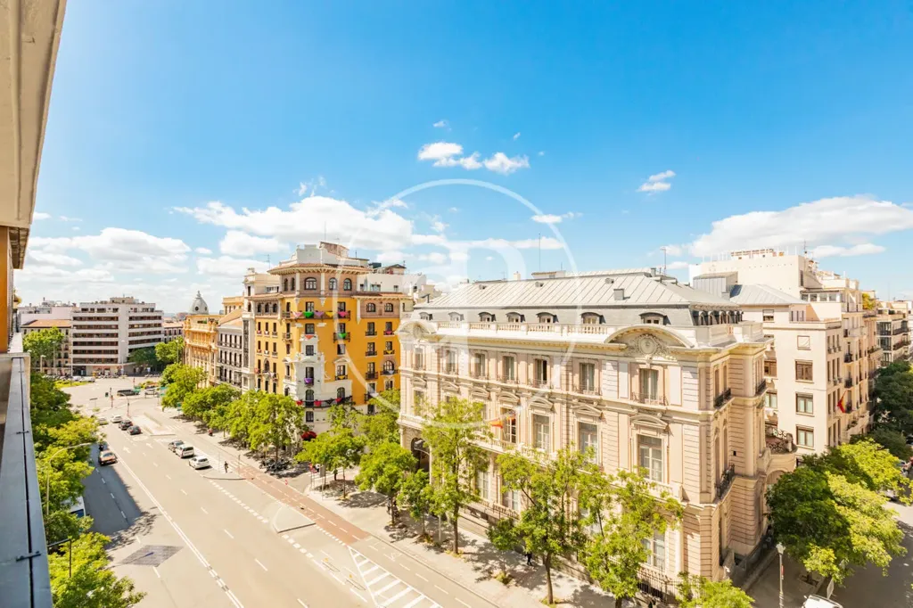 3 magamistoaga korter asukohas Madrid