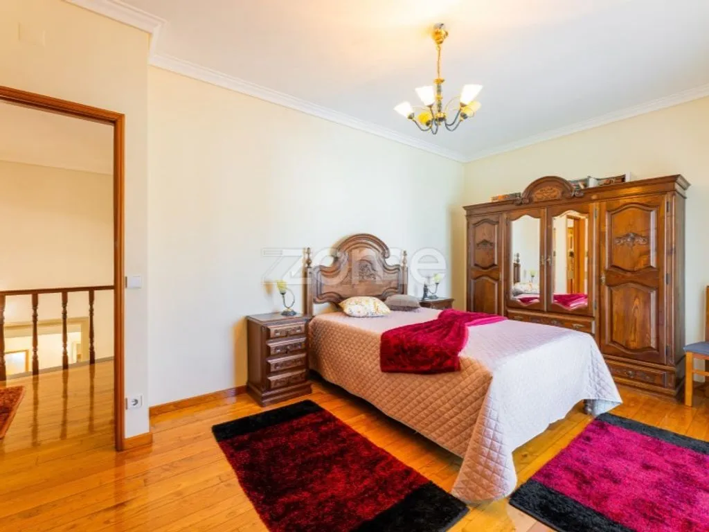 Magamistoad - Luxury House with Garden in Vimieiro, Braga