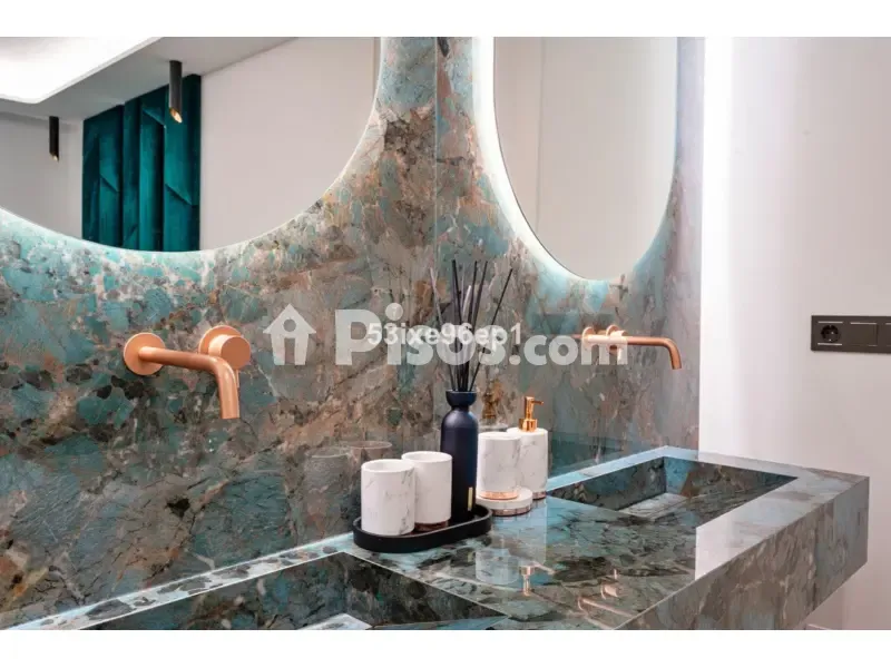 Salles de bain - Ground Floor Apartment with Golf Access in Benahavís
