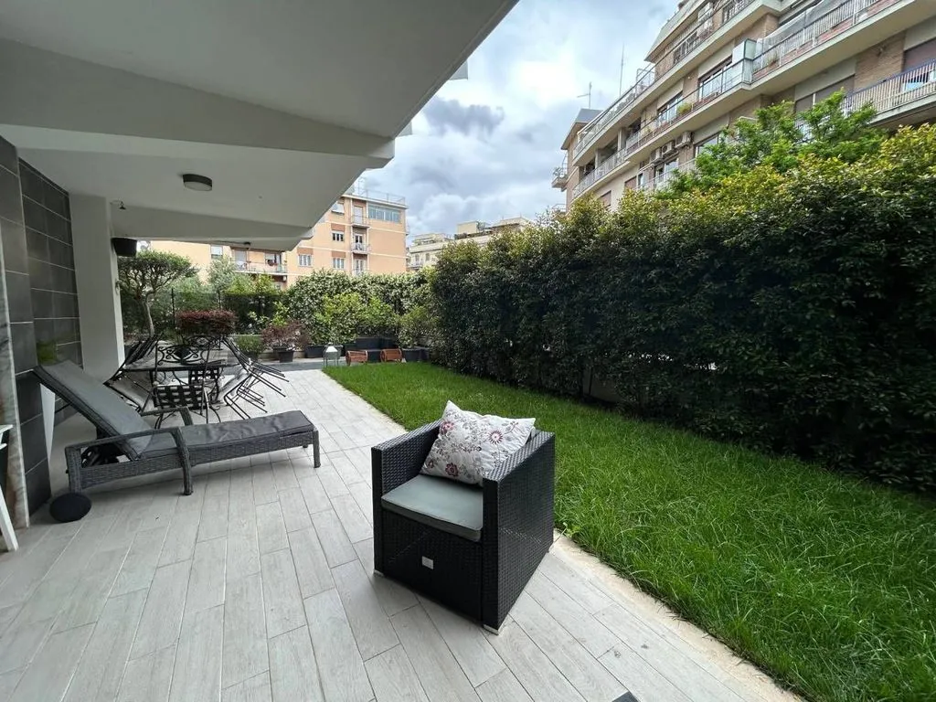 Terrasse - Luxury Flat with Private Garden in Monteverde, Rome
