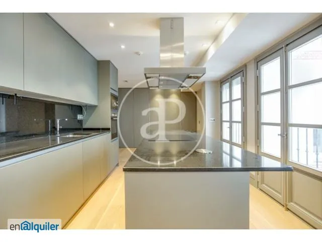 Cucina - Apartment with Balcony in Retiro, Madrid