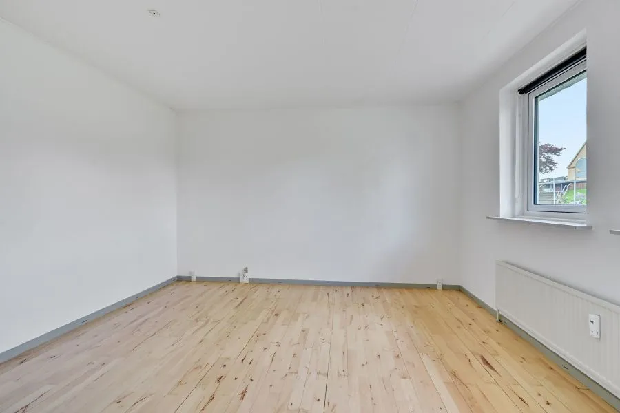 Toad - One-Bedroom Flat with Shared Facilities in Ørbæk
