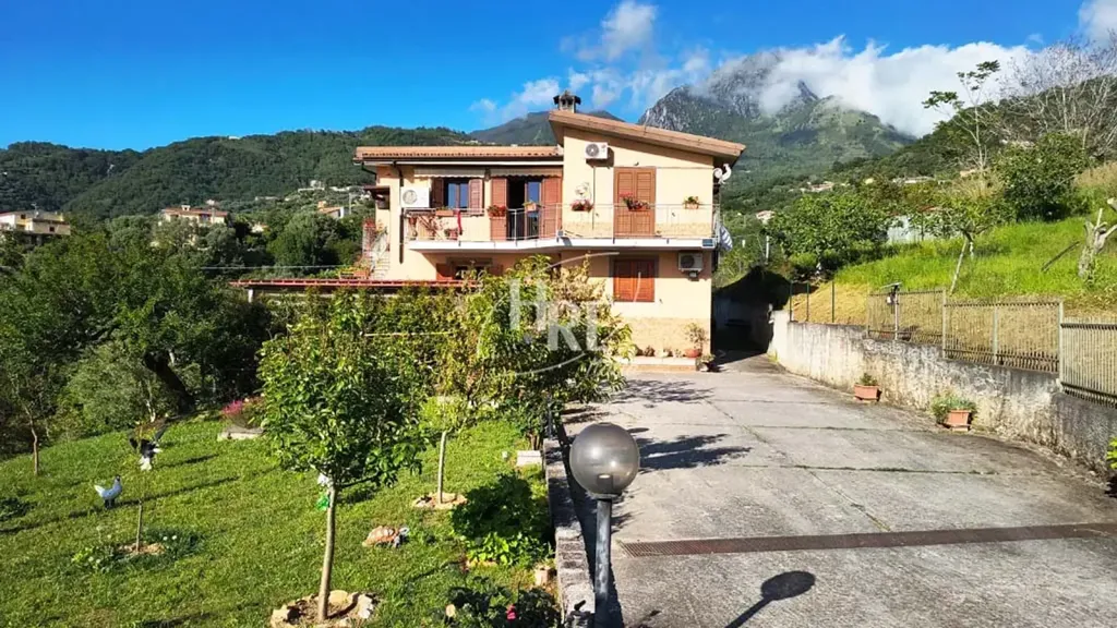 Välivaade - Panoramic Villa in Belvedere Marittimo