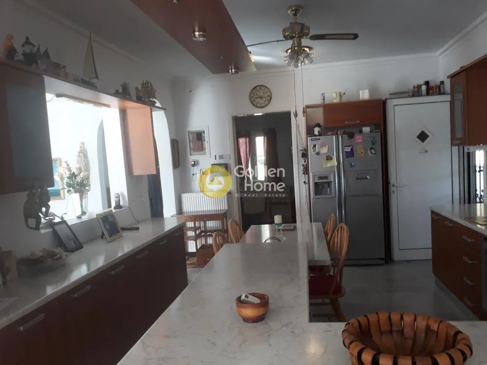 Cuisine - Villa with Sea View in Koropi