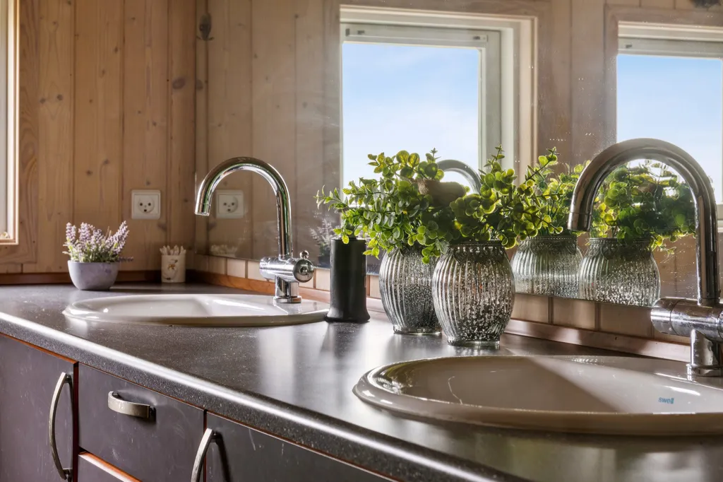Bagni - Summer House with Garden in Asnæs