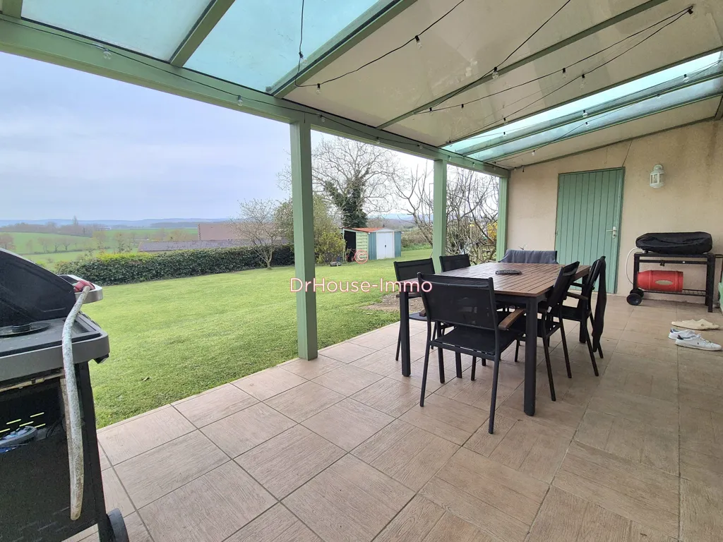 Terrace - Detached House with Terrace in Chalon-Sur-Saône