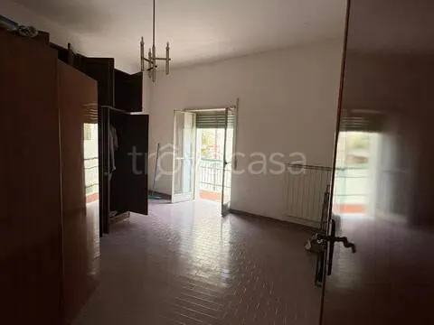 Camere da letto - Appartamento indipendente con balcone a Priverno