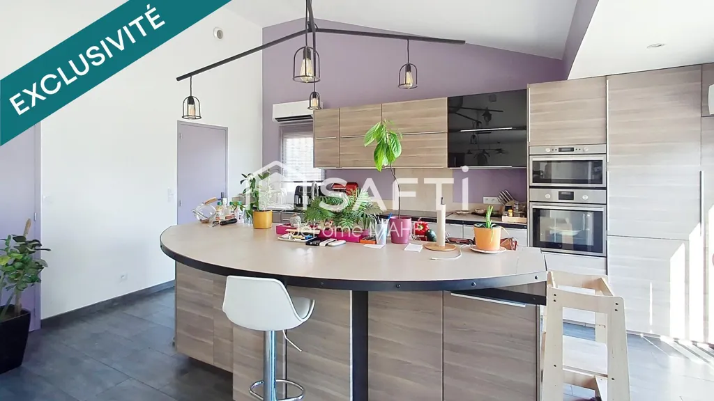 Kitchen - House with Pool in Mougon