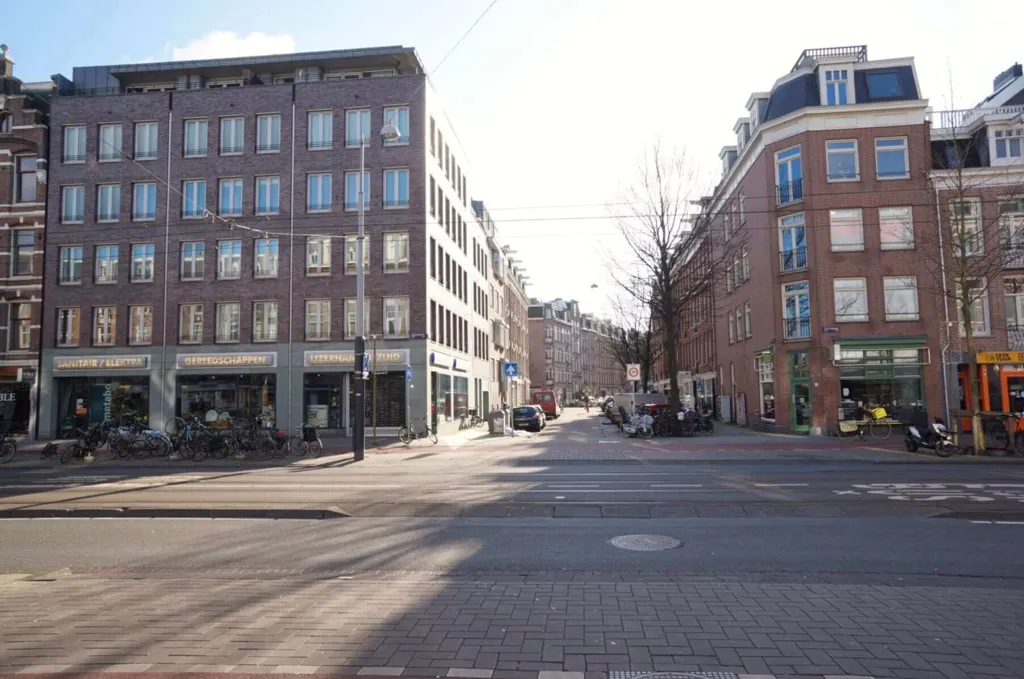 2-toaline maja asukohas Amsterdam