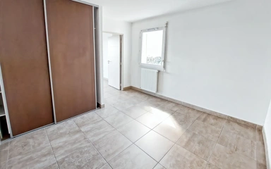 Chambres - Appartement T2 avec Terrasse à Manosque