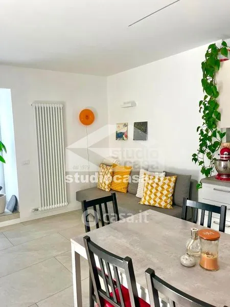 Salle à manger - Rustic Duplex with Garden in Trambileno