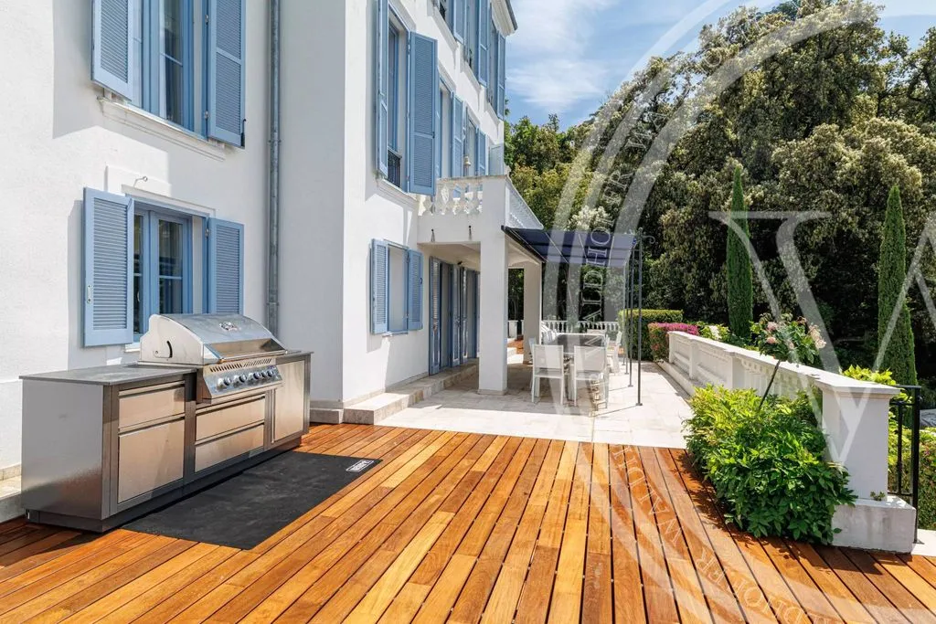 Terrasse - Hôtel Particulier Luxueux avec Vue Mer à Cannes