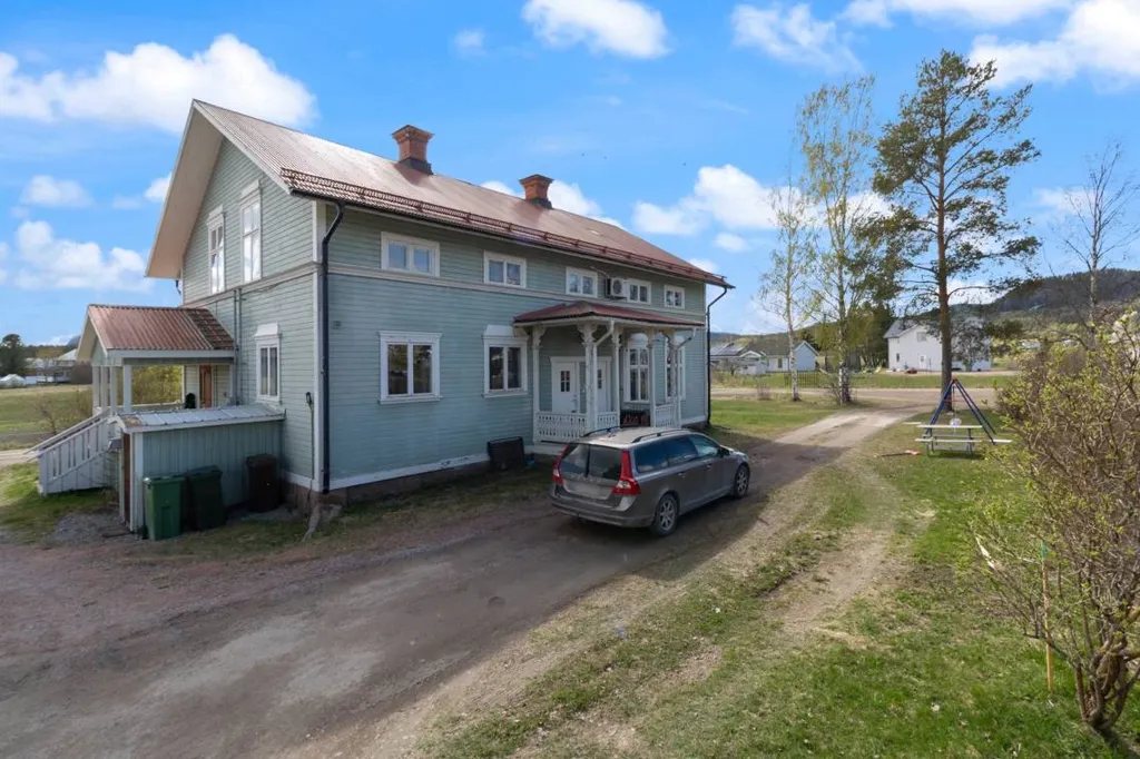 8-toaline maja asukohas Ragunda kommun
