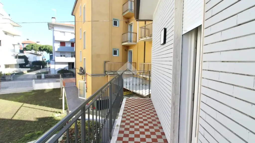 Balcon - Villa with Private Garden in Caorle