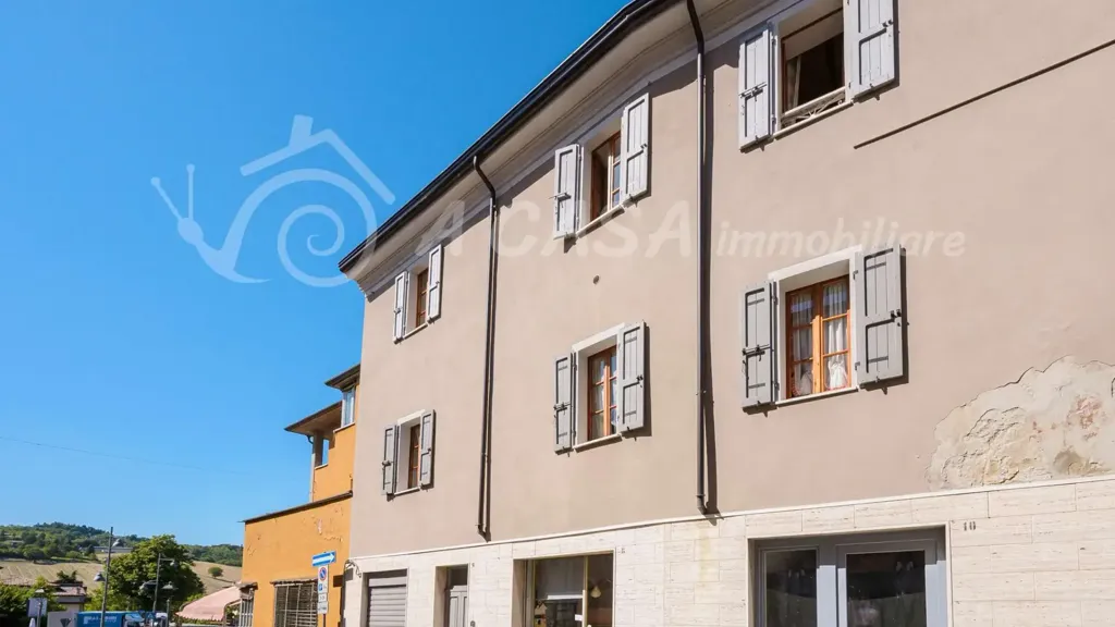 Extérieur - Rearranged Apartment with Terraced View in Calestano