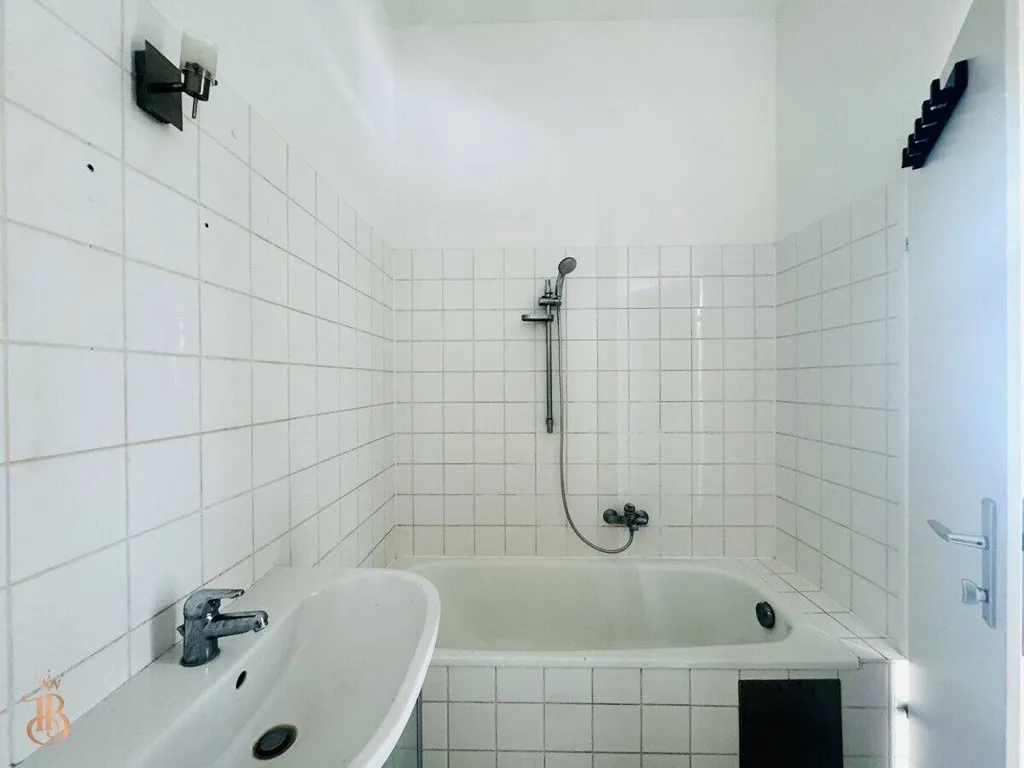 Vannitoad - Modern Apartments with Central Location in Stegersbach