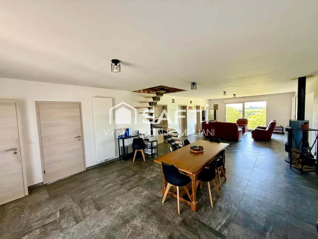 Salle à manger - Maison de Plain-Pied avec Vue Dégagée à Pierrepont