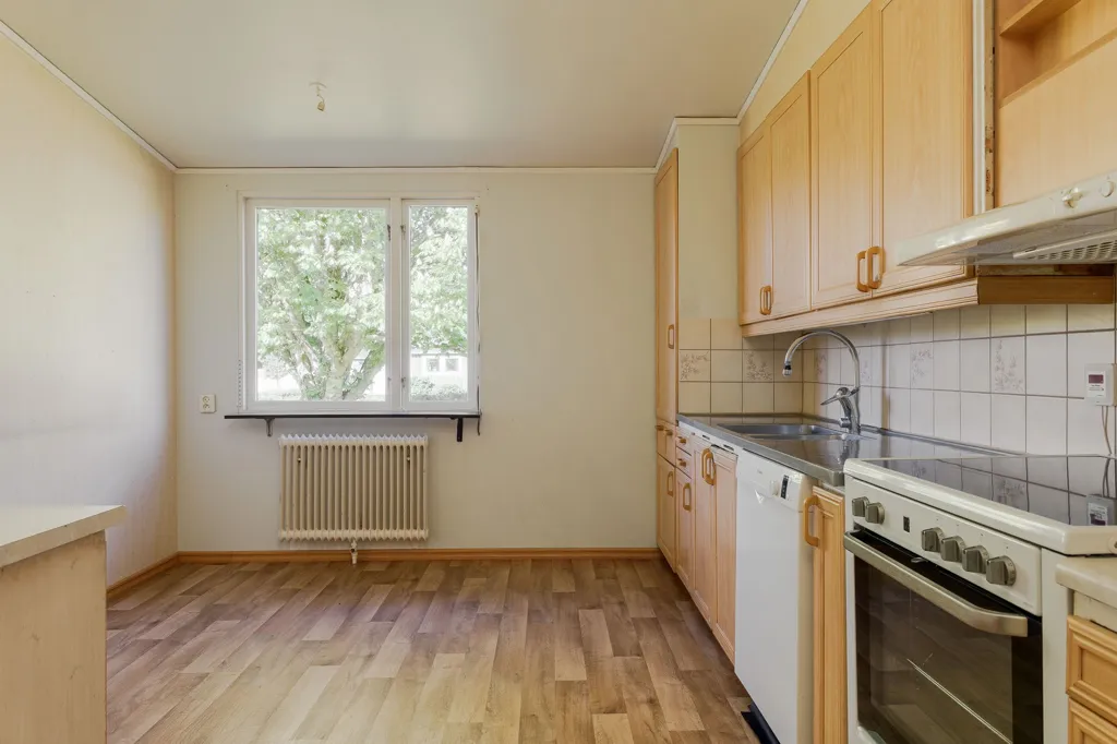 Cuisine - Villa with Garden in Öjaby