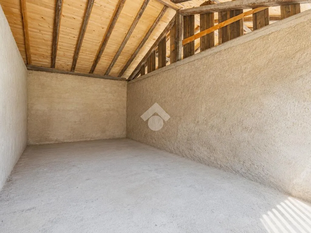 Rooms - Historic Maso with Vineyard in Mezzocorona