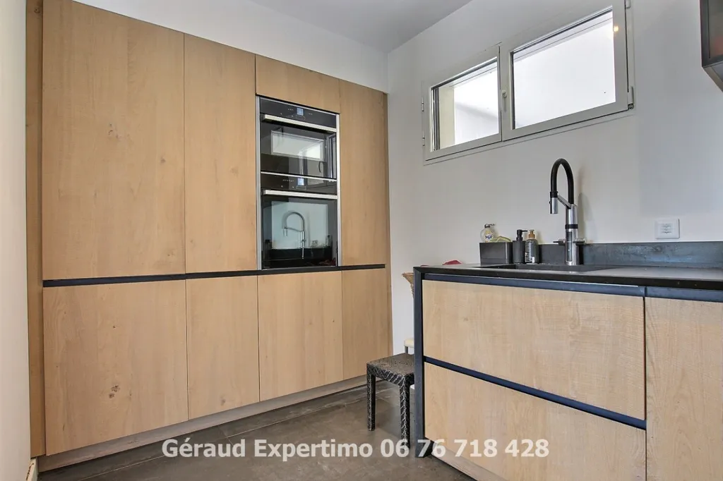 Cuisine - Villa avec vue sur le golf à Aix-en-Provence