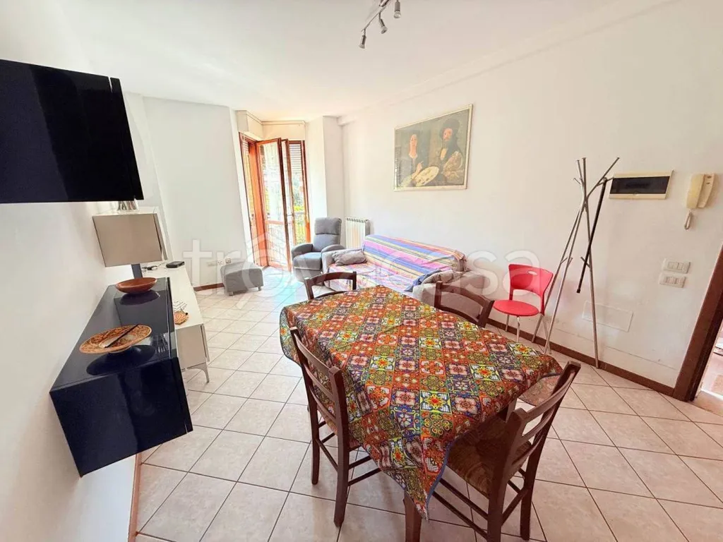 Sala da pranzo - Trilocale with Terrace in Urbino