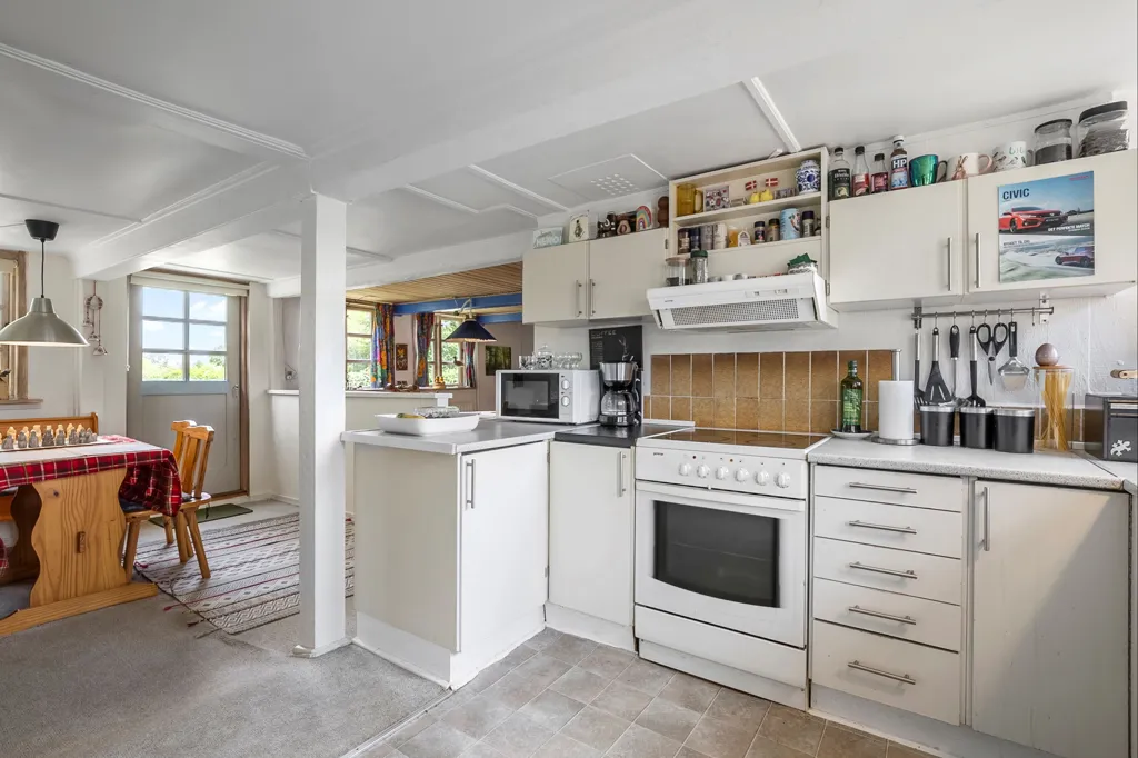 Cuisine - Historic Villa with Garden in Bogense