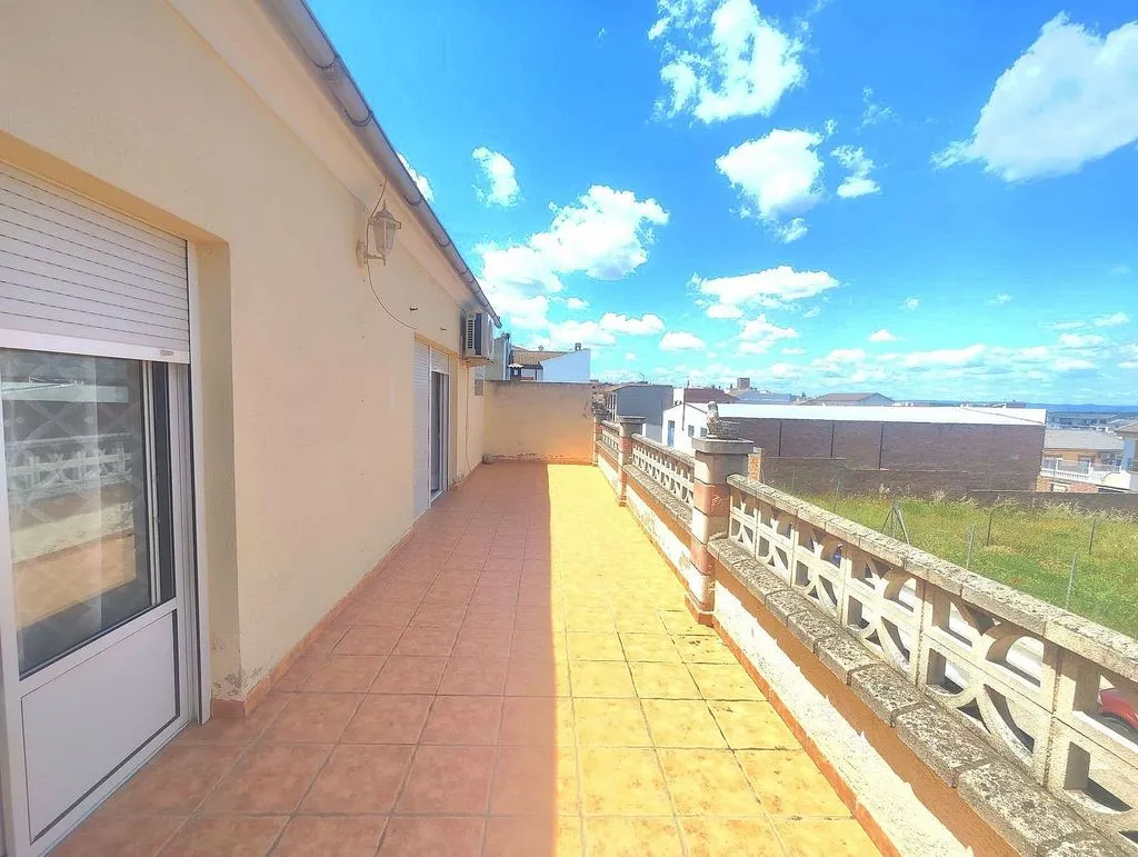 Terrazza - Semi-detached House with Terraces in Mengíbar