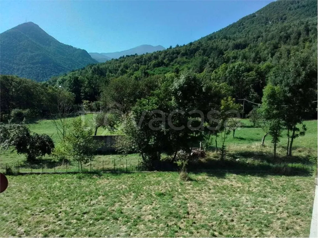 Jardin - Apartment with Balconies in Garessio