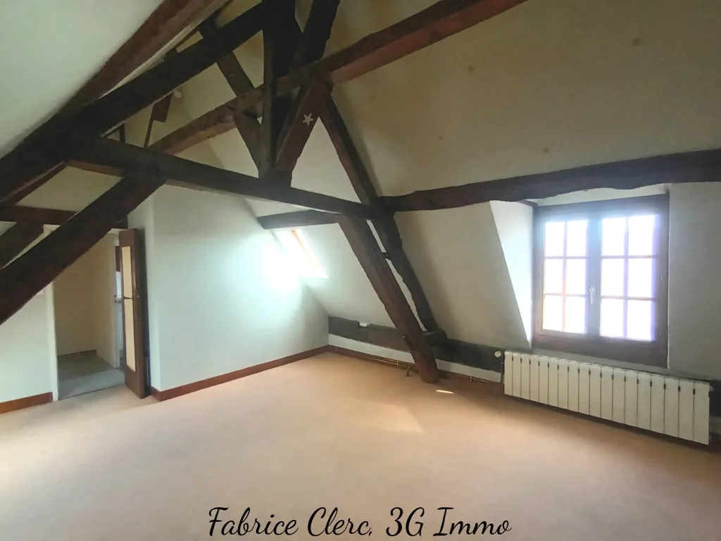 Pièces - Appartement Duplex avec Vue Dégagée au Centre d'Auxerre