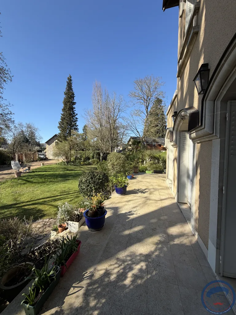 Aed - Character House in Central La Flèche