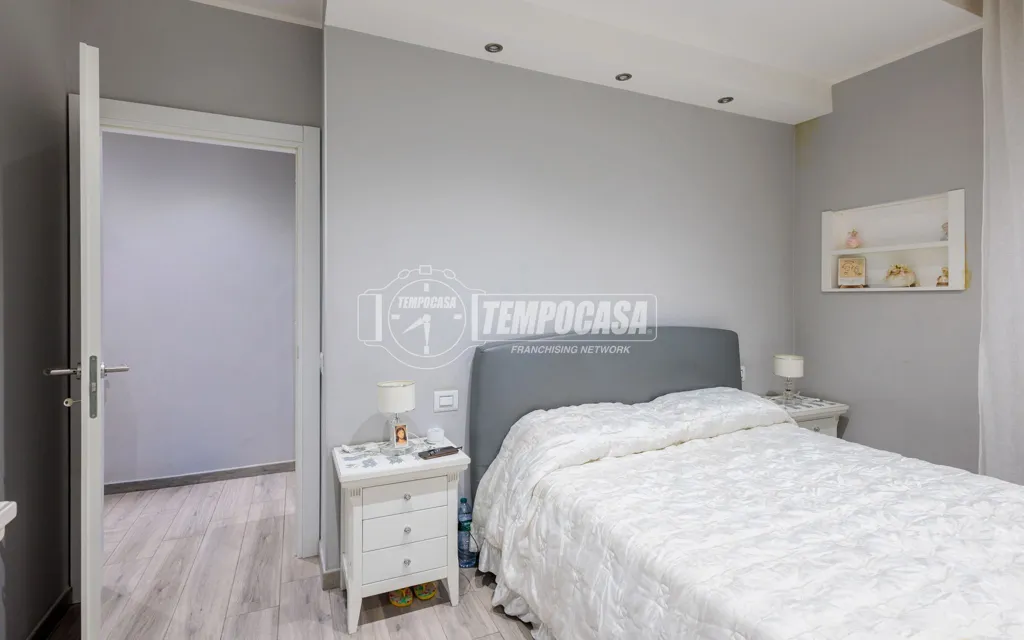 Magamistoad - Renovated Triplex with Cellar in Parma