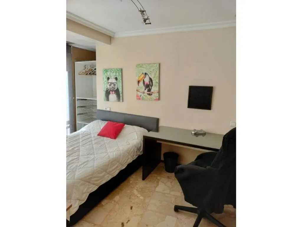Chambres - 7-Room Apartment in Central Elche