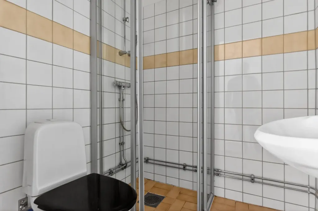2-toaline korter asukohas Bromma