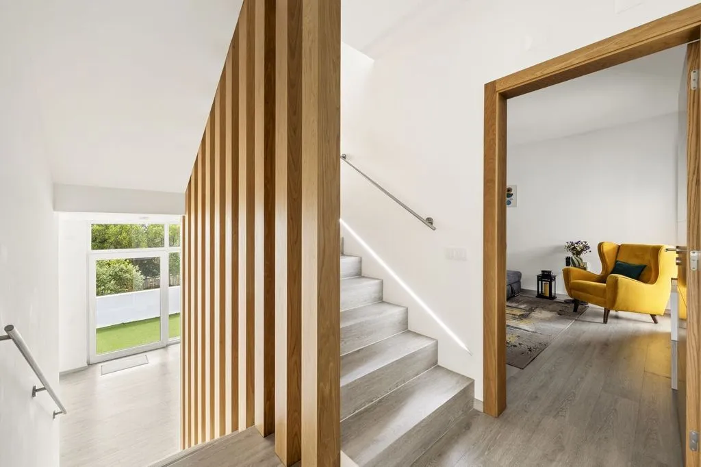 Pièces - Modern Villa with Panoramic Views in Santiago do Cacém