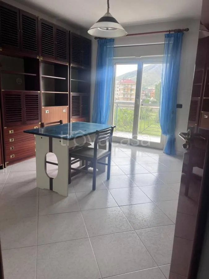 Kabinet - Apartment with Balcony in Curti
